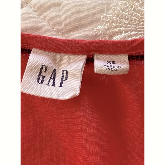 GAP Boho Peasant Blouse Red Orange Blue Embroidery V-Neck 3/4 Sleeve Size XS - Picture 5 of 13